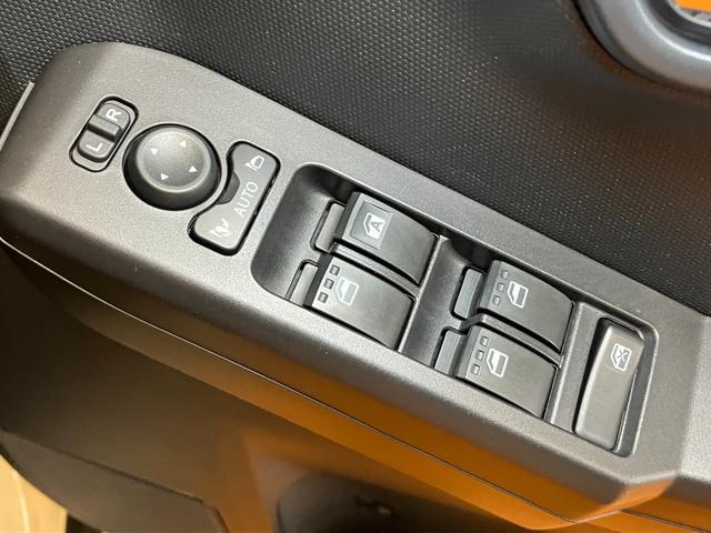 タフト Ｇターボ　クロムベンチャー　サポカーＳワイド適合　パノラマモニター対応　ＥＴＣ　ドラレコ　スカイフィールトップ　電動パーキングブレーキ　全車速追従機能付ＡＣＣ　ステアリングスイッチ　シートヒーター　コーナーセンサー　キーフリー（16枚目）