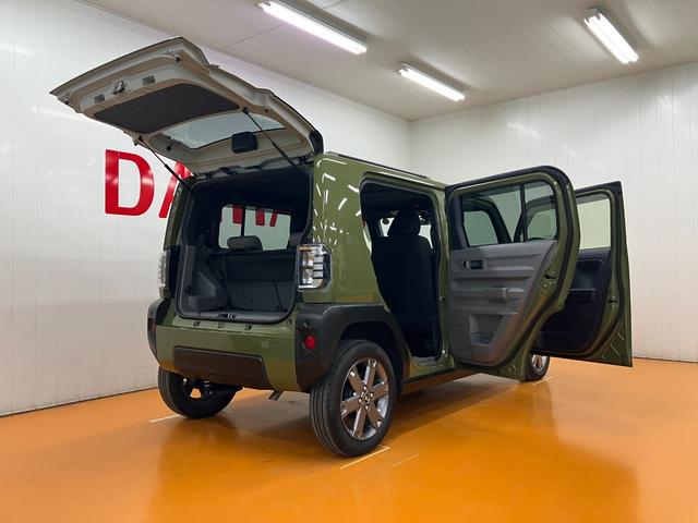 タフト Gターボ サポカーSワイド適合 ドラレコ スカイフィールトップ 電動パーキングブレーキ 全車速追従機能付ACC シートヒーター ラゲージネット USB接続端子 ディスプレイオーディオ コーナーセンサー(9枚目)