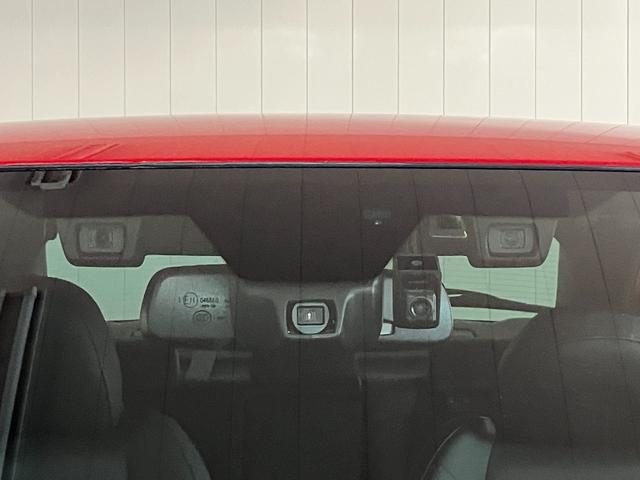 衝突被害軽減ブレーキシステム、ドラレコ付