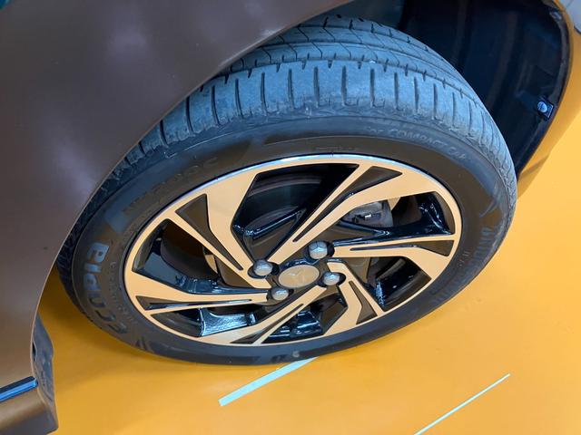 タント カスタムRS トップエディションVS SAIII サポカーSワイド適合 ドラレコ ミラクルオープンドア パノラマモニター対応 両側オートスライドドア ステアリングスイッチ USB接続端子 Pスタート 運転席シートヒーター オートハイビーム(28枚目)