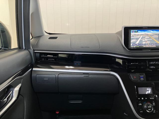 ムーヴ カスタム　ＲＳ　ハイパーリミテッドＳＡＩＩＩ　サポカーＳワイド適合　ドラレコ　パノラマモニター対応　ＵＳＢ接続端子　ステアリングスイッチ　Ｐスタート　運転席シートヒーター　アイドリングストップ　電動格納ミラー　オートハイビーム　キーフリー（11枚目）