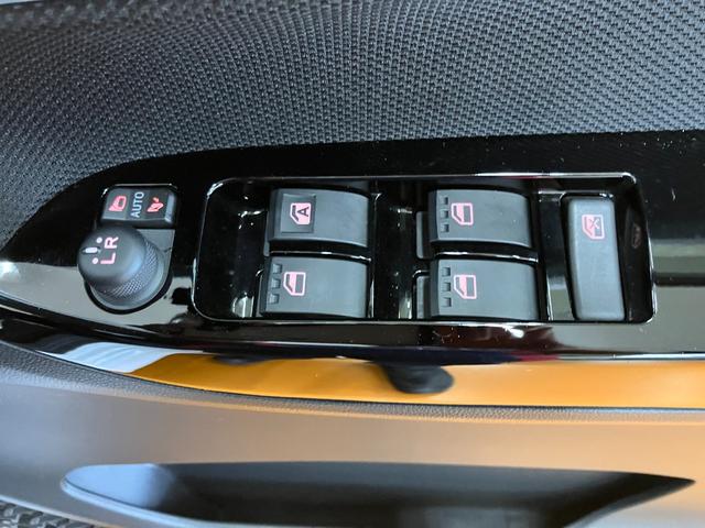 ムーヴ カスタム　ＲＳ　ハイパーリミテッドＳＡＩＩＩ　サポカーＳワイド適合　ドラレコ　パノラマモニター対応　ＵＳＢ接続端子　ステアリングスイッチ　Ｐスタート　運転席シートヒーター　アイドリングストップ　電動格納ミラー　オートハイビーム　キーフリー（20枚目）