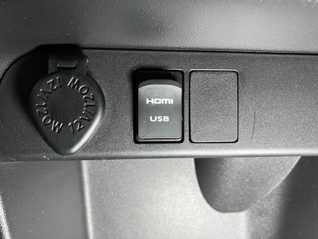 ムーヴキャンバス ＧメイクアップＶＳ　ＳＡＩＩＩ　サポカーＳワイド適合　ドラレコ　パノラマモニター対応　両側オートスライドドア　ステアリングスイッチ　ＵＳＢ接続端子　Ｐスタート　運転席シートヒーター　ＥＴＣ　置きラクボックス　キーフリー（17枚目）