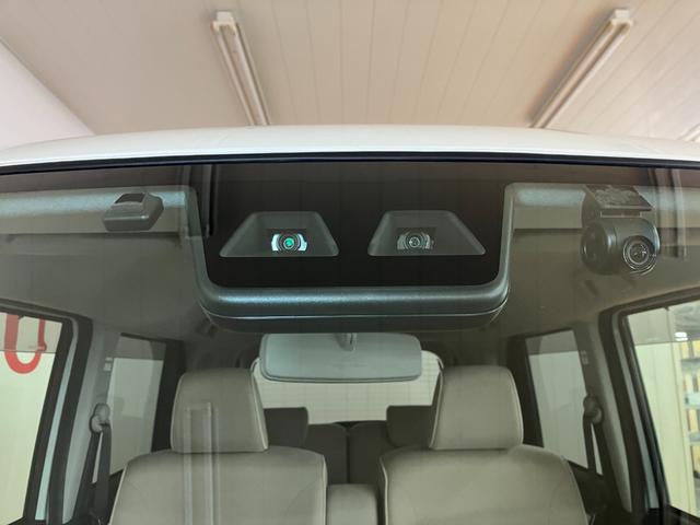 ムーヴキャンバス ＧメイクアップＶＳ　ＳＡＩＩＩ　サポカーＳワイド適合　ドラレコ　パノラマモニター対応　両側オートスライドドア　ステアリングスイッチ　ＵＳＢ接続端子　Ｐスタート　運転席シートヒーター　ＥＴＣ　置きラクボックス　キーフリー（24枚目）