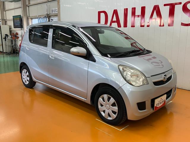 ミラ Ｘリミテッド　オートエアコン　シガレットライター　光軸調整ダイヤル　電動格納ミラー　パワーウインドウ　キーレス（7枚目）