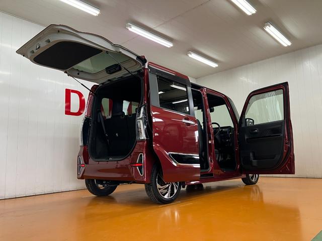 タント カスタムＲＳスタイルセレクション　サポカーＳワイド適合　ミラクルオープンドア　パノラマモニター対応　ＥＴＣ　ドラレコ　ＵＳＢ接続端子　両側オートスライドドア　ステアリングスイッチ　シートヒーター　後席モニタ　Ｐスタート　キーフリー（9枚目）