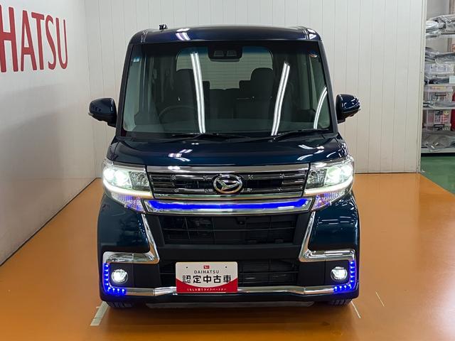 タント カスタムＲＳ　トップエディションＶＳ　ＳＡＩＩＩ　４ＷＤ　サポカーＳワイド適合　デイライト　ミラクルオープンドア　両側オートスライドドア　パノラマモニター対応　運転席シートヒーター　ステアリングスイッチ　ＵＳＢ接続端子　キーフリー（4枚目）