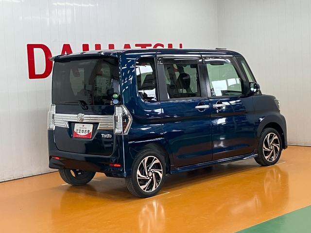 タント カスタムＲＳ　トップエディションＶＳ　ＳＡＩＩＩ　４ＷＤ　サポカーＳワイド適合　デイライト　ミラクルオープンドア　両側オートスライドドア　パノラマモニター対応　運転席シートヒーター　ステアリングスイッチ　ＵＳＢ接続端子　キーフリー（8枚目）