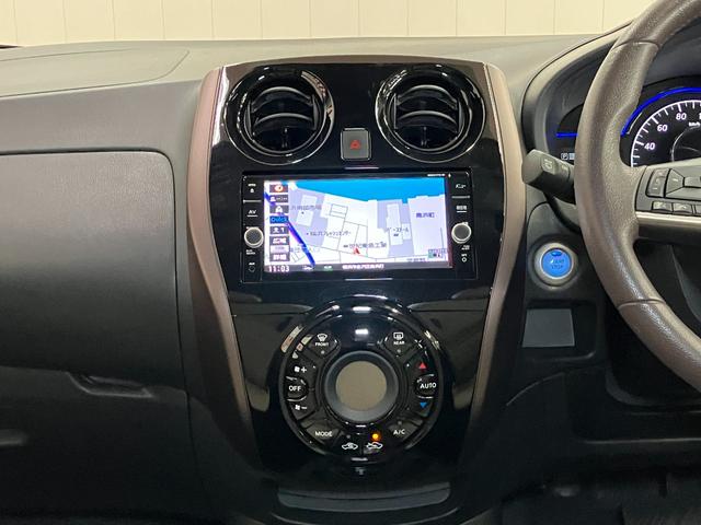 ナビ、オートエアコン付