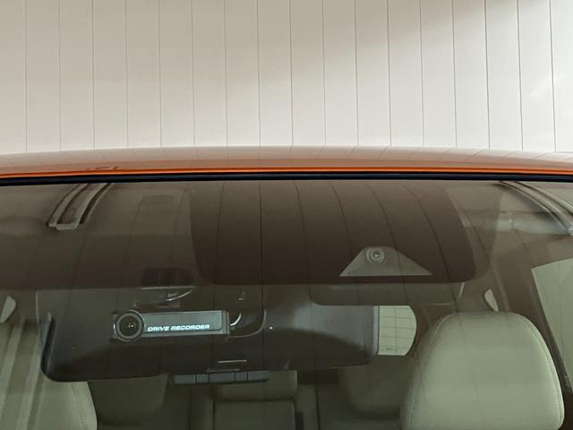 衝突被害軽減ブレーキシステム、ドラレコ付