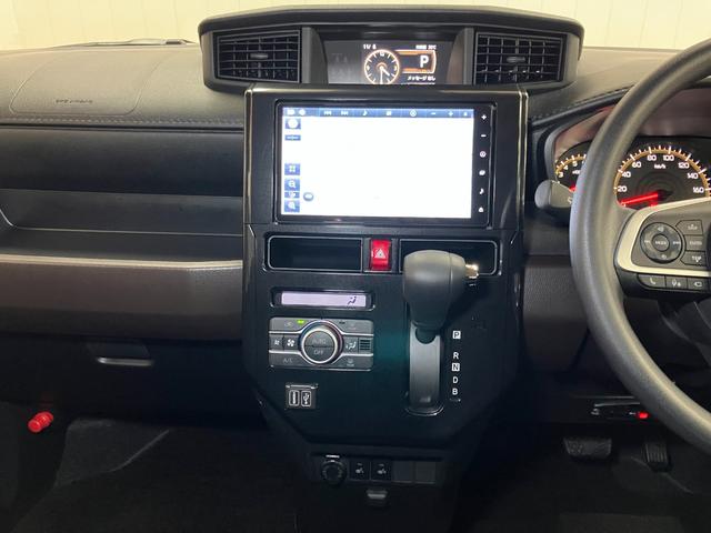 ナビ、オートエアコン付