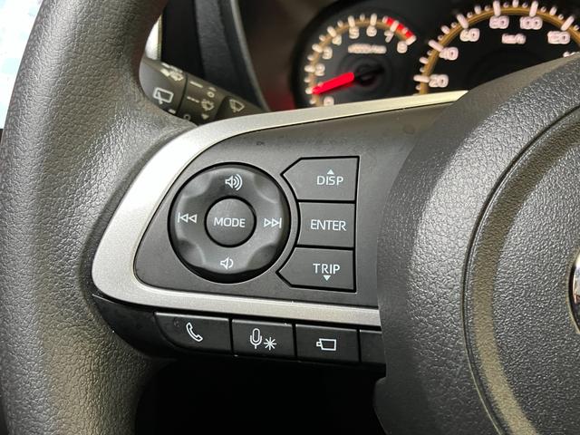 ステアリングスイッチ（オーディオ操作用）