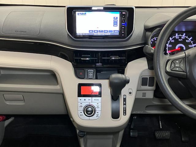 ムーヴ Ｘ　ＳＡＩＩＩ　サポカーＳワイド適合　Ｂカメラ　ＵＳＢ接続端子　ＥＴＣ　ドラレコ　ステアリングスイッチ　運転席シートヒーター　横滑り防止機能　誤発進抑制機能　光軸調整ダイヤル　電動格納ミラー　キーフリー（12枚目）