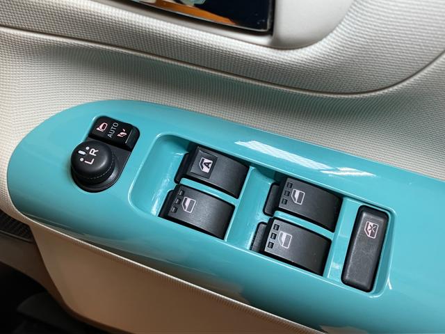 ムーヴキャンバス Ｘリミテッドメイクアップ　ＳＡＩＩＩ　サポカーＳワイド適合　Ｂカメラ　ドラレコ　ＥＴＣ　ステアリングスイッチ　ＵＳＢ接続端子　両側オートスライドドア　置きラクボックス　Ｐスタート　アイドリングストップ　電動格納ミラー　キーフリー（16枚目）