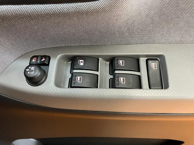 キャスト アクティバＸ　リミテッド　ＳＡＩＩＩ　サポカーＳワイド適合　ドラレコ　Ｂカメラ　ステアリングスイッチ　シートヒーター　ＵＳＢ接続端子　オートエアコン　Ｐスタート　アイドリングストップ　オートハイビーム　ＥＴＣ　キーフリー（21枚目）