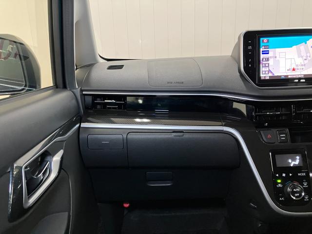 ムーヴ カスタム XリミテッドII SAIII サポカーSワイド適合 パノラマモニター対応 ステアリングスイッチ USB接続端子 ETC Pスタート 運転席シートヒーター アイドリングストップ 誤発進抑制機能 オートハイビーム キーフリー(11枚目)