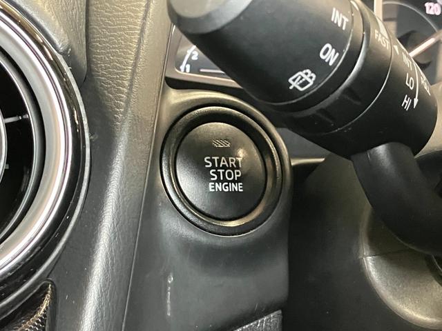 デミオ １３Ｓ　衝突被害軽減ブレーキシステム　ステアリングスイッチ　ＵＳＢ接続端子　アクセサリーソケット　Ｐスタート　ＥＴＣ　光軸調整ダイヤル　横滑り防止装置　電動格納ミラー　キーフリー（15枚目）