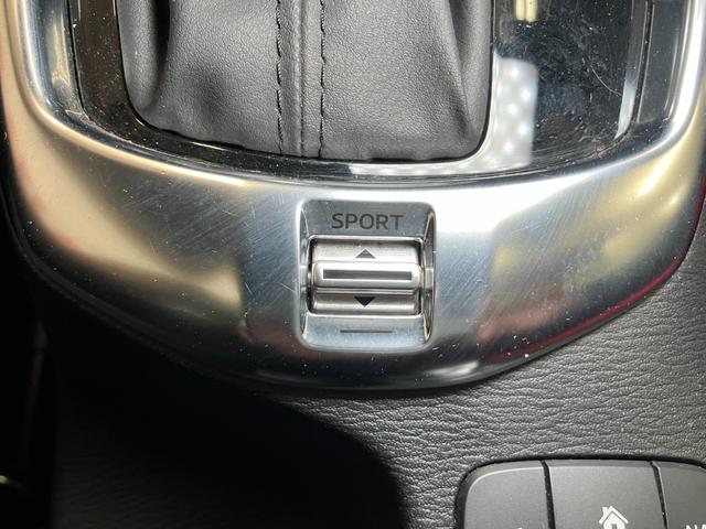 デミオ １３Ｓ　衝突被害軽減ブレーキシステム　ステアリングスイッチ　ＵＳＢ接続端子　アクセサリーソケット　Ｐスタート　ＥＴＣ　光軸調整ダイヤル　横滑り防止装置　電動格納ミラー　キーフリー（20枚目）