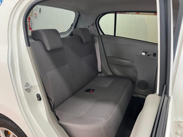 ミライース Ｘ　オーディオ　エアコン　ＥＴＣ　エコアイドル　光軸調整ダイヤル　電動格納ミラー　パワーウインドウ　キーレス（19枚目）