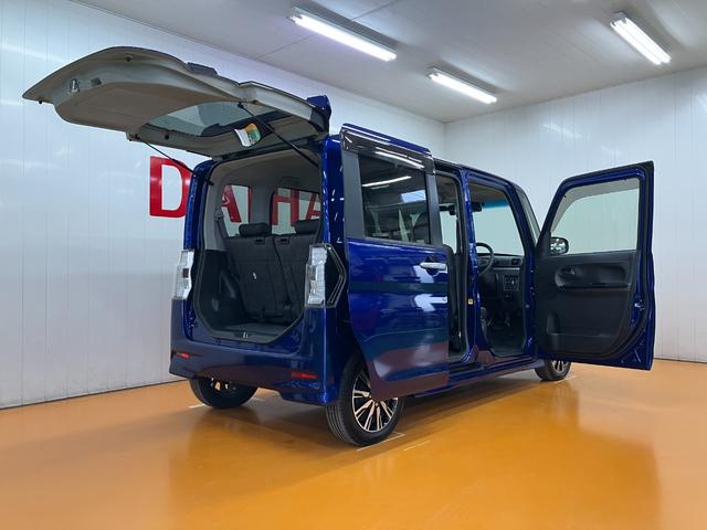 タント カスタムＸ　トップエディションＳＡＩＩＩ　サポカーＳワイド適合　Ｂカメラ　ミラクルオープンドア　ＥＴＣ　ドラレコ　両側オートスライドドア　ステアリングスイッチ　運転席シートヒーター　ＵＳＢ接続端子　Ｐスタート　電動格納ミラー　キーフリー（9枚目）