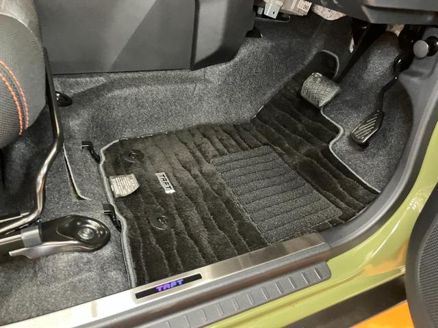 タフト Ｇターボ　サポカーＳワイド適合　ドラレコ　スカイフィールトップ　パノラマモニター対応　電動パーキングブレーキ　全車速追従機能付ＡＣＣ　ステアリングスイッチ　シートヒーター　ＵＳＢ接続端子　コーナーセンサー（24枚目）