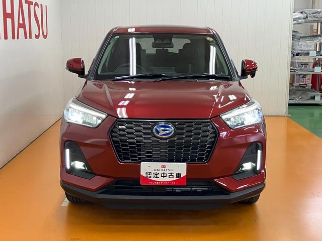 ロッキー プレミアムＧ　ＨＥＶ　サポカーＳワイド適合　ハイブリッド車　電動パーキングブレーキ　ＵＳＢ接続端子　ステアリングスイッチ　全車速追従機能付ＡＣＣ　シートヒーター　Ｓ－ペダル　コーナーセンサー　Ｂカメラ　キーフリー（4枚目）