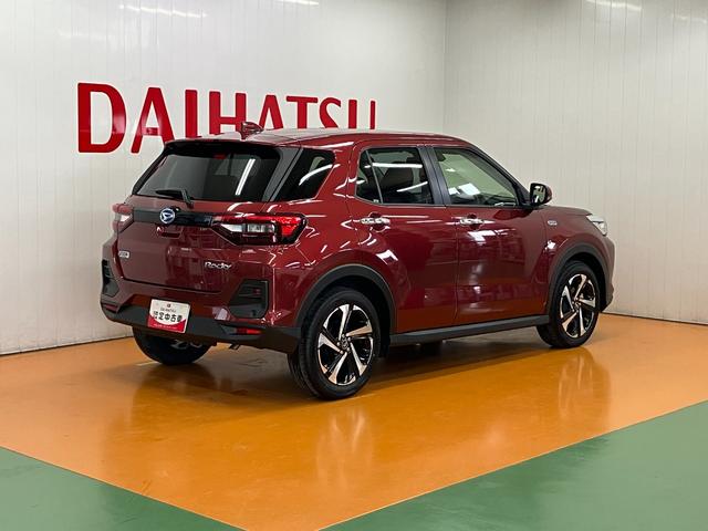 ロッキー プレミアムＧ　ＨＥＶ　サポカーＳワイド適合　ハイブリッド車　電動パーキングブレーキ　ＵＳＢ接続端子　ステアリングスイッチ　全車速追従機能付ＡＣＣ　シートヒーター　Ｓ－ペダル　コーナーセンサー　Ｂカメラ　キーフリー（8枚目）