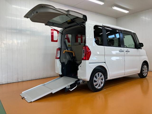タント スローパー X SAIII リヤシート付仕様 福祉車両 車いす乗車 サポカーSワイド適合 ミラクルオープンドア 片側オートスライドドア 電動ウインチ USB接続端子 ステアリングスイッチ Pスタート オートハイビーム 運転席シートヒーター(12枚目)