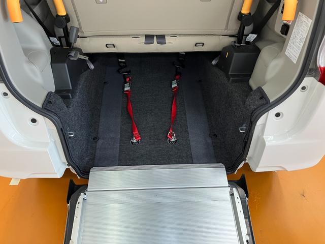 タント スローパー X SAIII リヤシート付仕様 福祉車両 車いす乗車 サポカーSワイド適合 ミラクルオープンドア 片側オートスライドドア 電動ウインチ USB接続端子 ステアリングスイッチ Pスタート オートハイビーム 運転席シートヒーター(14枚目)