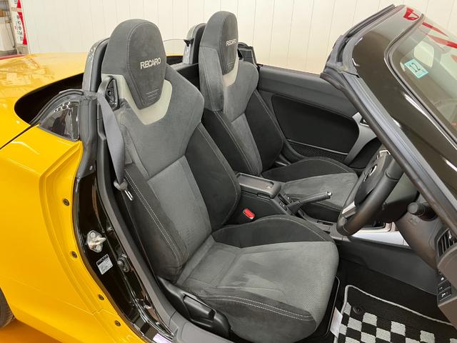 コペン ローブ　Ｓ　５段マニュアルシフト　オープンカー　二人乗　アクティブトップ　ＭＯＭＯ製ステアリング　ビルシュタイン製ショックアブソーバー　レカロ製スポーツシート　ステアリングスイッチ　シートヒーター　キーフリー（23枚目）