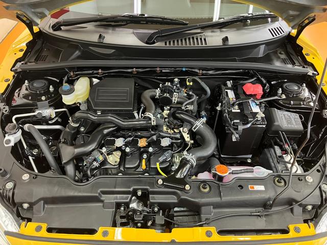 コペン ローブ　Ｓ　５段マニュアルシフト　オープンカー　二人乗　アクティブトップ　ＭＯＭＯ製ステアリング　ビルシュタイン製ショックアブソーバー　レカロ製スポーツシート　ステアリングスイッチ　シートヒーター　キーフリー（25枚目）