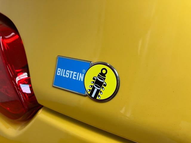 コペン ローブ　Ｓ　５段マニュアルシフト　オープンカー　二人乗　アクティブトップ　ＭＯＭＯ製ステアリング　ビルシュタイン製ショックアブソーバー　レカロ製スポーツシート　ステアリングスイッチ　シートヒーター　キーフリー（28枚目）