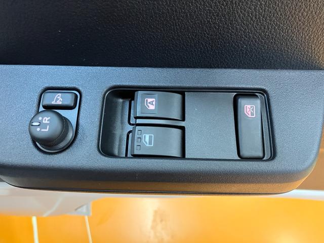 ハイゼットトラック 多目的ダンプ　サポカーＳワイド適合　４ＷＤ５段マニュアルシフト　三方開　ＰＴＯ式　電動格納ミラー　パワーウインドウ　オーディオ　エアコン　Ｐスタート　コーナーセンサー　アイドリングストップ　アクセサリーソケット（20枚目）