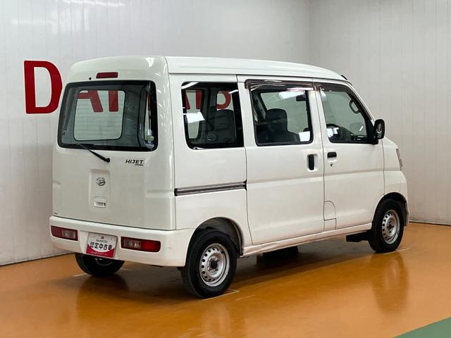 ハイゼットカーゴ スペシャル　５段マニュアルシフト　両側スライドドア　ラジオ　エアコン　光軸調整ダイヤル（8枚目）