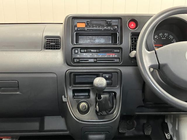 ハイゼットカーゴ スペシャル　５段マニュアルシフト　両側スライドドア　ラジオ　エアコン　光軸調整ダイヤル（15枚目）