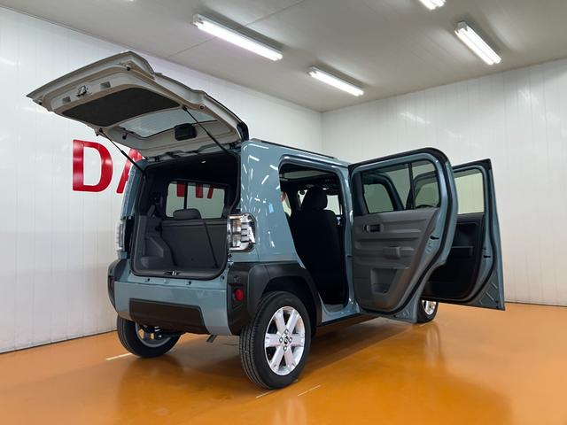 タフト Ｇ　サポカーＳワイド適合　ドラレコ　スカイフィールトップ　電動パーキングブレーキ　ステアリングスイッチ　シートヒーター　ＵＳＢ接続端子　Ｐスタート　コーナーセンサー　ＥＴＣ　キーフリー（9枚目）