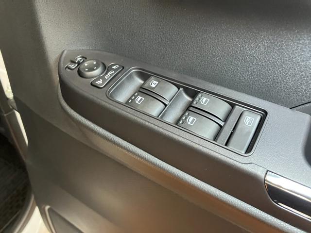 タント カスタムＲＳ　サポカーＳワイド適合　ドラレコ　ミラクルオープンドア　ミラクルステップ　コーナーポール　両側オートスライドドア　全車速追従機能付ＡＣＣ　電動パーキングブレーキ　シートヒーター　コーナーセンサー（23枚目）