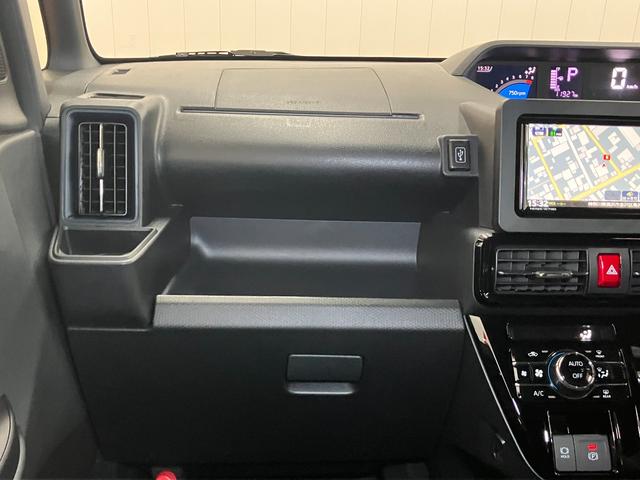 タント カスタムＲＳ　サポカーＳワイド適合　ドラレコ　パノラマモニター対応　ミラクルオープンドア　両側オートスライドドア　電動パーキングブレーキ　ステアリングスイッチ　シートヒーター　コーナーセンサー　キーフリー（12枚目）