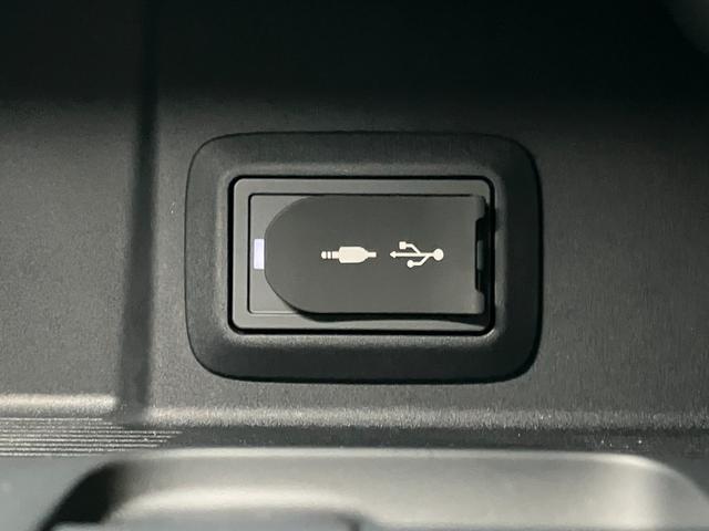 ハリアー Ｚ　衝突被害軽減ブレーキシステム　ルームミラー一体型ドラレコ　全周囲カメラ　パワーバックドア　ＳＯＳスイッチ　レーザークルーズコントロール　ＪＢＬプレミアムサウンドシステム　電動パーキングブレーキ（22枚目）