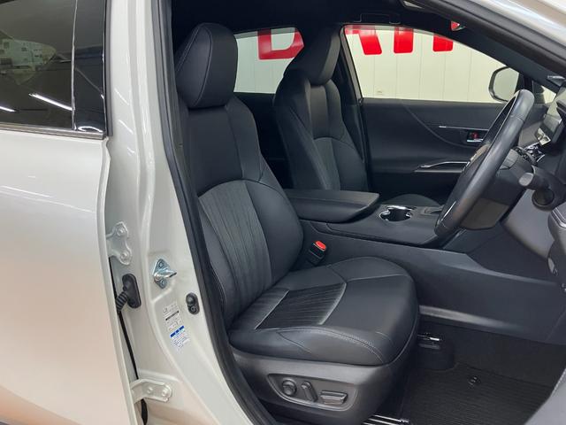 ハリアー Ｚ　衝突被害軽減ブレーキシステム　ルームミラー一体型ドラレコ　全周囲カメラ　パワーバックドア　ＳＯＳスイッチ　レーザークルーズコントロール　ＪＢＬプレミアムサウンドシステム　電動パーキングブレーキ（27枚目）