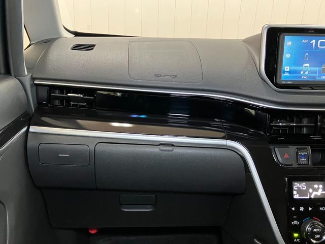 ムーヴ カスタム　ＲＳ　ハイパーリミテッドＳＡＩＩＩ　サポカーＳワイド適合　パノラマモニター対応　ＵＳＢ接続端子　オートエアコン　ステアリングスイッチ　Ｐスタート　運転席シートヒーター　アイドリングストップ　オートハイビーム　電動格納ミラー　キーフリー（11枚目）