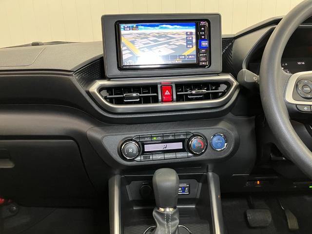 ロッキー X HEV サポカーSワイド適合 ドラレコ ハイブリッド車 電動パーキングブレーキ パノラマモニター対応 USB接続端子 ステアリングスイッチ S-ペダル コーナーセンサー ETC キーフリー(12枚目)