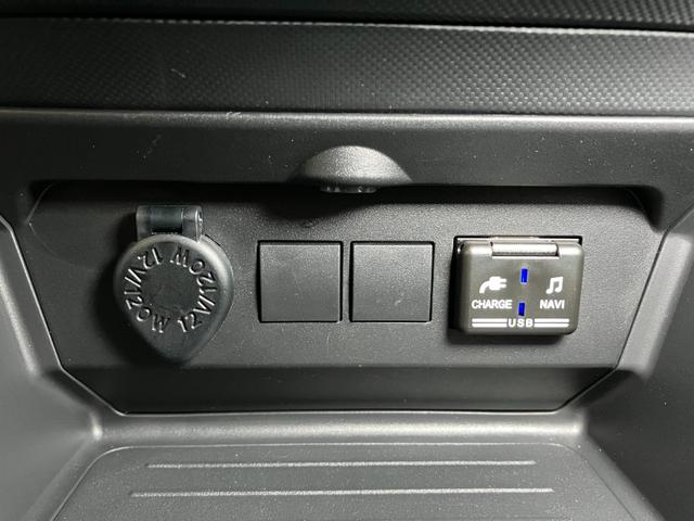 ロッキー X HEV サポカーSワイド適合 ドラレコ ハイブリッド車 電動パーキングブレーキ パノラマモニター対応 USB接続端子 ステアリングスイッチ S-ペダル コーナーセンサー ETC キーフリー(18枚目)