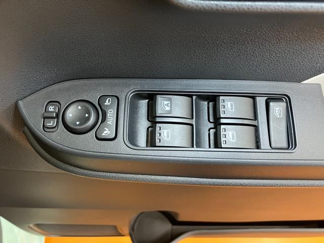 タント X サポカーSワイド適合 ミラクルオープンドア Bカメラ 片側オートスライドドア 電動パーキングブレーキ Pスタート コーナーセンサー シートヒーター ステアリングスイッチ 電動格納ミラー キーフリー(17枚目)