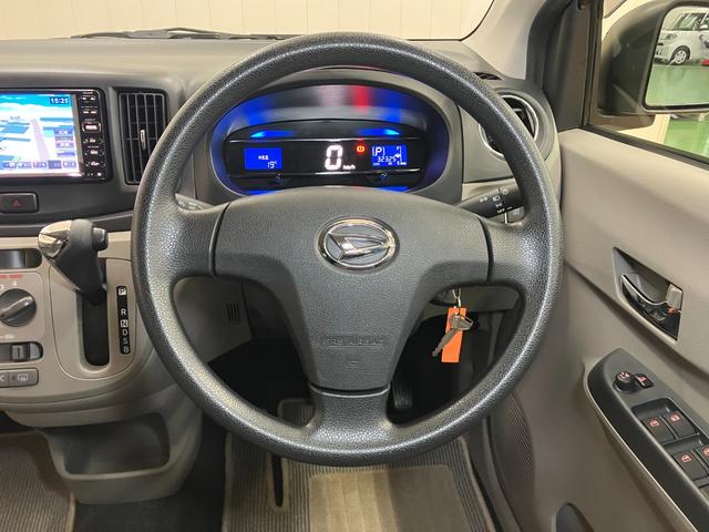 ミライース X SA エアコン ナビ エコアイドル 横滑り防止機能 誤発進抑制機能 光軸調整ダイヤル 電動格納ミラー パワーウインドウ キーレス(14枚目)