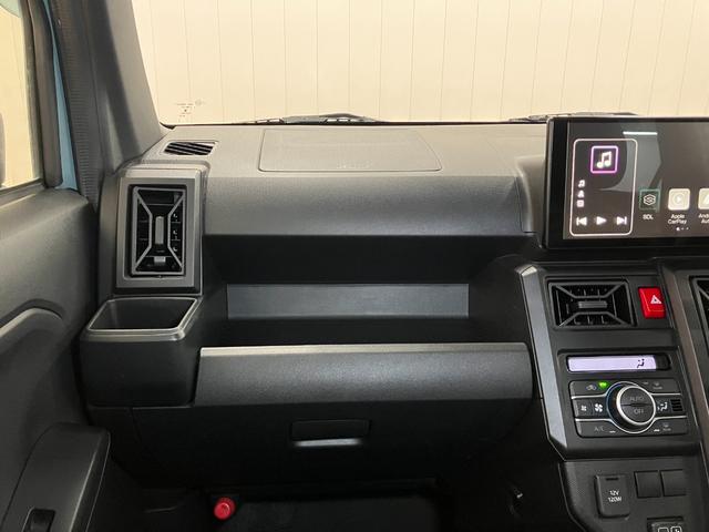 タフト Ｘ　４ＷＤ　サポカーＳワイド適合　ドラレコ　スカイフィールトップ　パノラマモニター対応　ディスプレイオーディオ　ステアリングスイッチ　電動パーキングブレーキ　Ｐスタート　コーナーセンサー　キーフリー（11枚目）