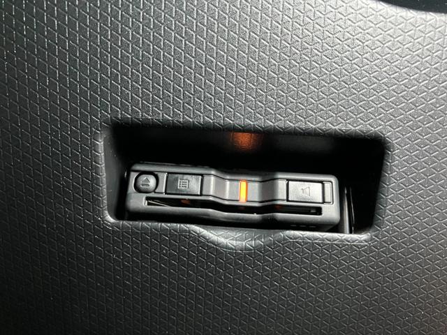 タント Ｘ　サポカーＳワイド適合　ミラクルオープンドア　片側オートスライドドア　電動パーキングブレーキ　ＵＳＢ接続端子　ＥＴＣ　Ｐスタート　コーナーセンサー　シートヒーター　ステアリングスイッチ　キーフリー（21枚目）