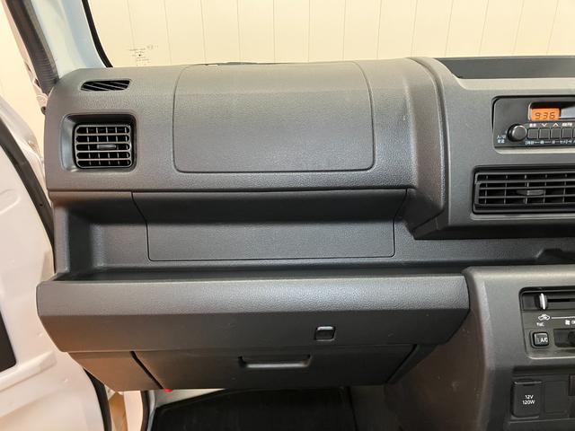 ハイゼットトラック スタンダード サポカーSワイド適合 三方開 ゴムマット ラジオ オートエアコン 光軸調整ダイヤル コーナーセンサー アイドリングストップ 横滑り防止機能 誤発進抑制機能 アクセサリーソケット(11枚目)