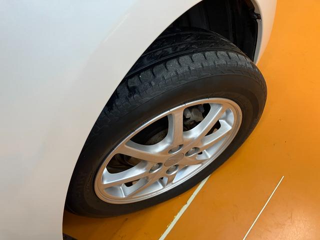 ミライース X スマートセレクションSA スマアシ ETC エアコン エコアイドル 光軸調整ダイヤル 横滑り防止機能 誤発進抑制機能 電動格納ミラー パワーウインドウ キーレス(21枚目)