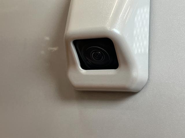 ミライース X SAIII サポカーSワイド適合 エアコン Bカメラ コーナーセンサー 光軸調整ダイヤル オートハイビーム アイドリングストップ 横滑り防止機能 誤発進抑制機能 電動格納ミラー パワーウインドウ キーレス(21枚目)